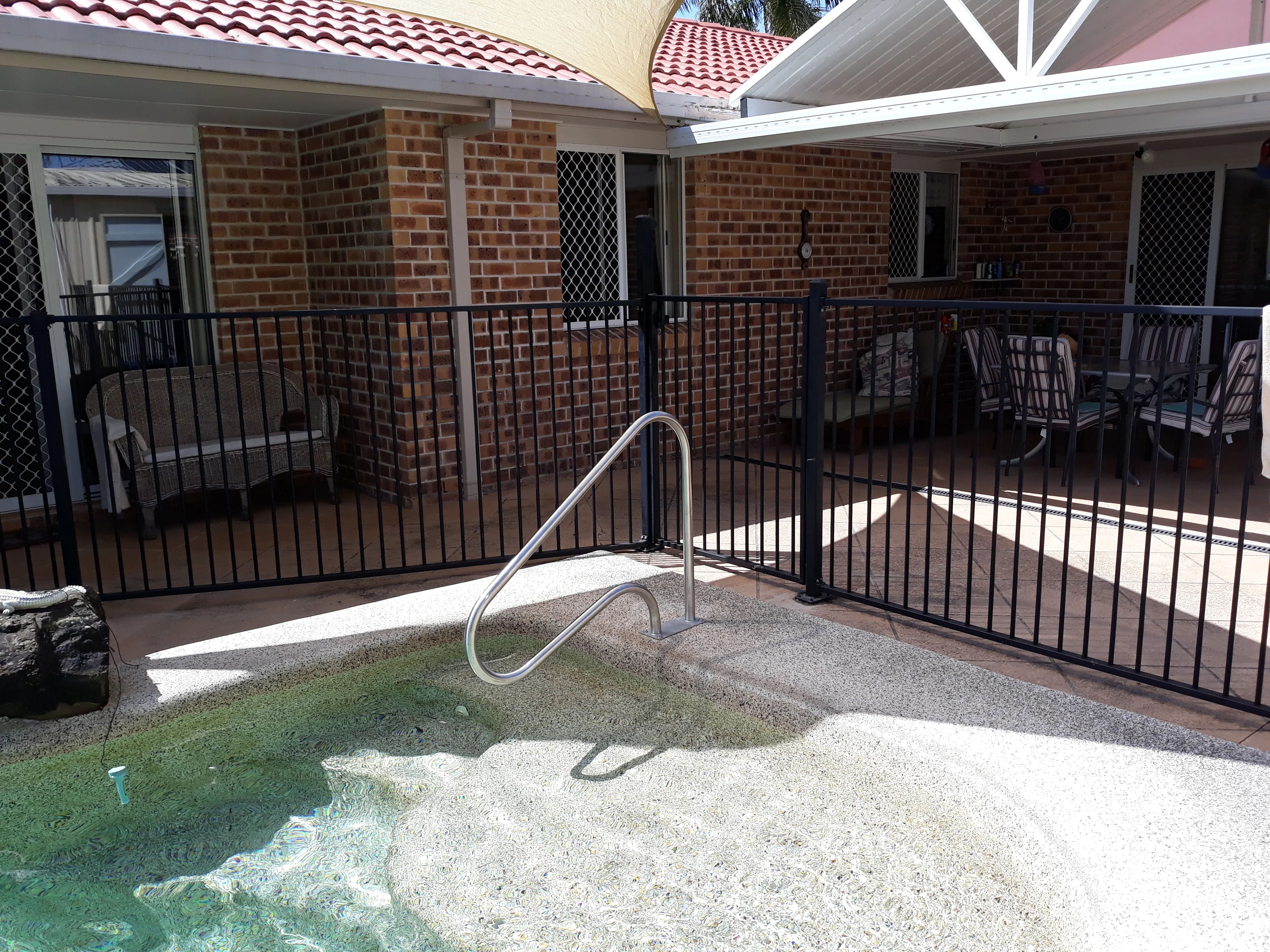 HRA04C Stainless Steel 1m Bull Nose Core Fit Hand Rail - Image 5