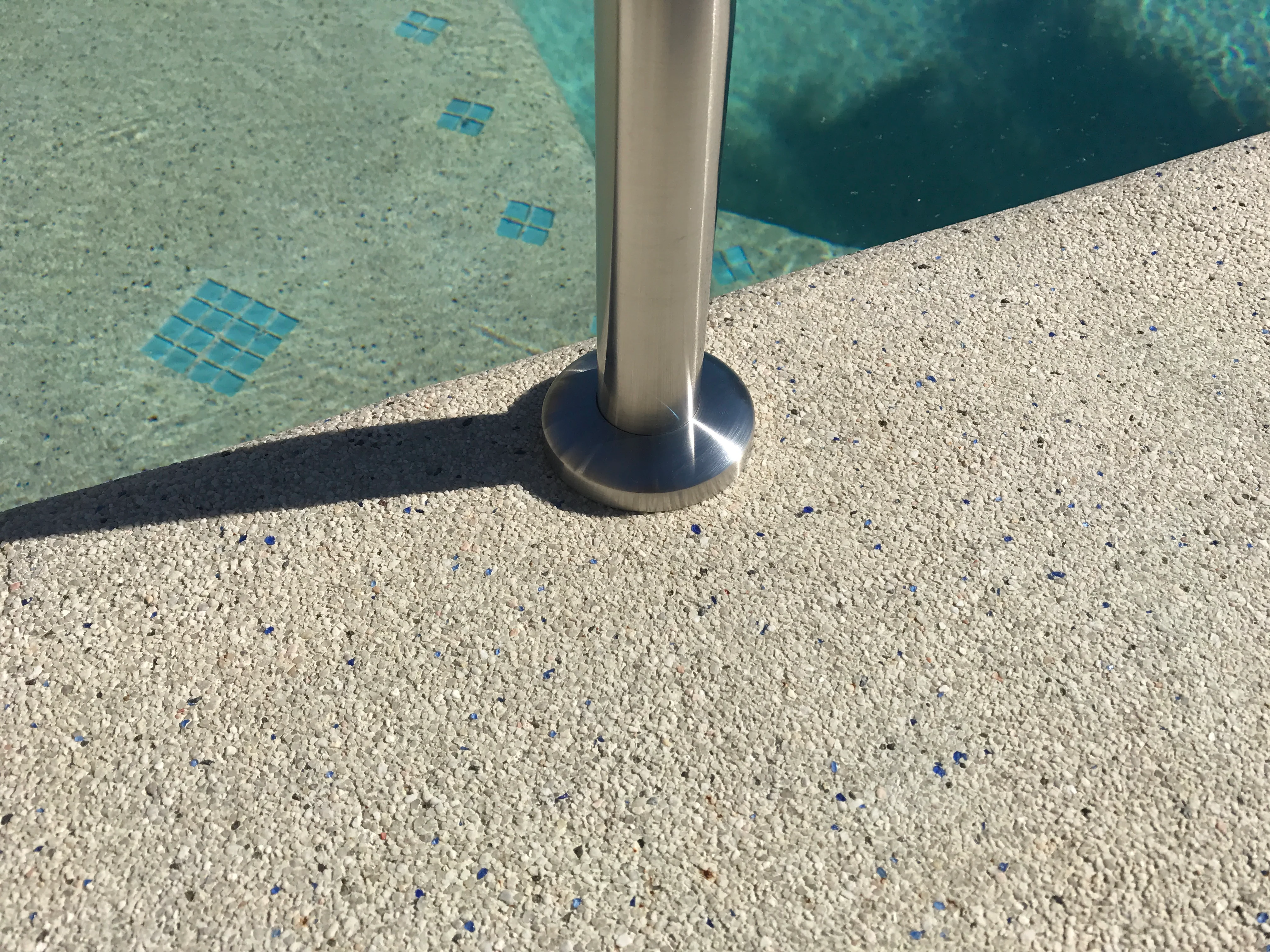 HRA10B Stainless Steel 1m Side Rail Bolt Down Hand Rail - Image 3